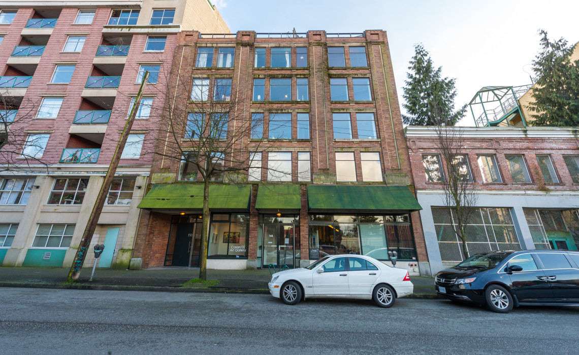 Building Image