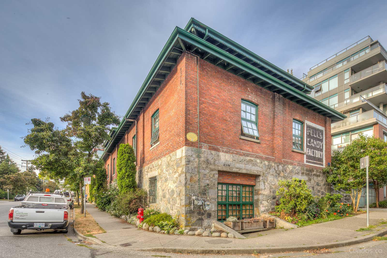 Building Image