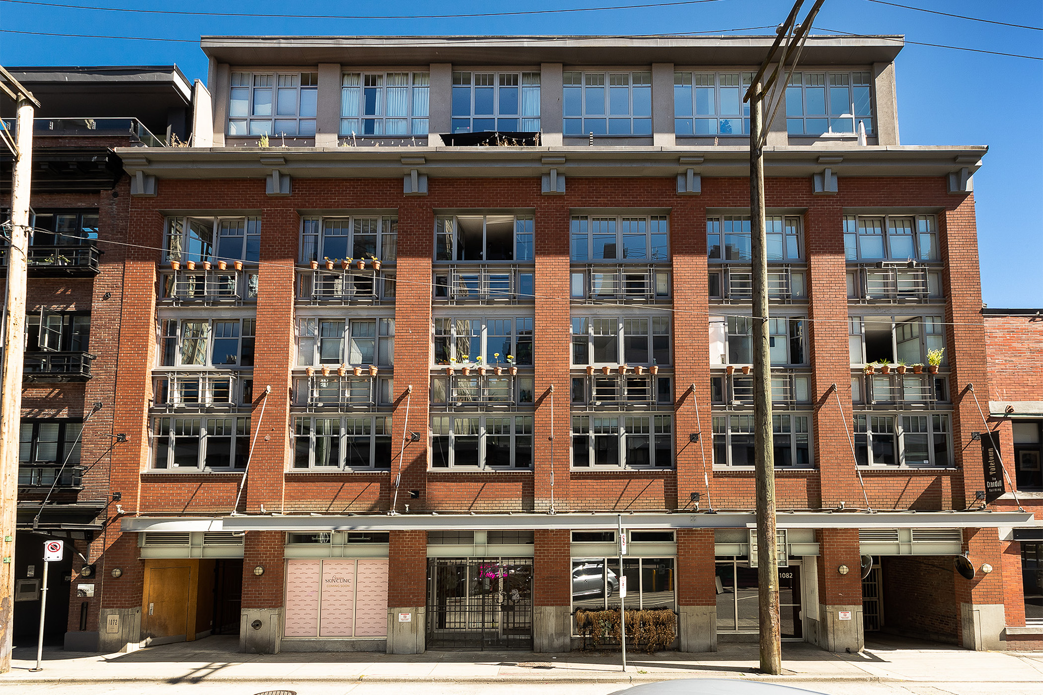 Building Image